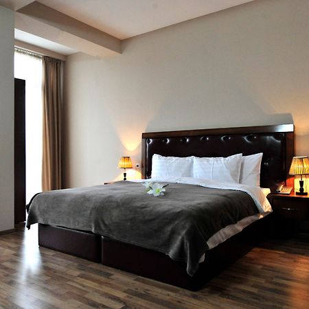Rogalux Blue Hotel Tbiliszi Kültér fotó