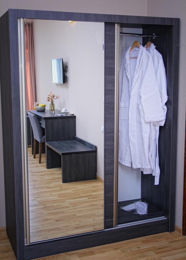 Rogalux Blue Hotel Tbiliszi Kültér fotó